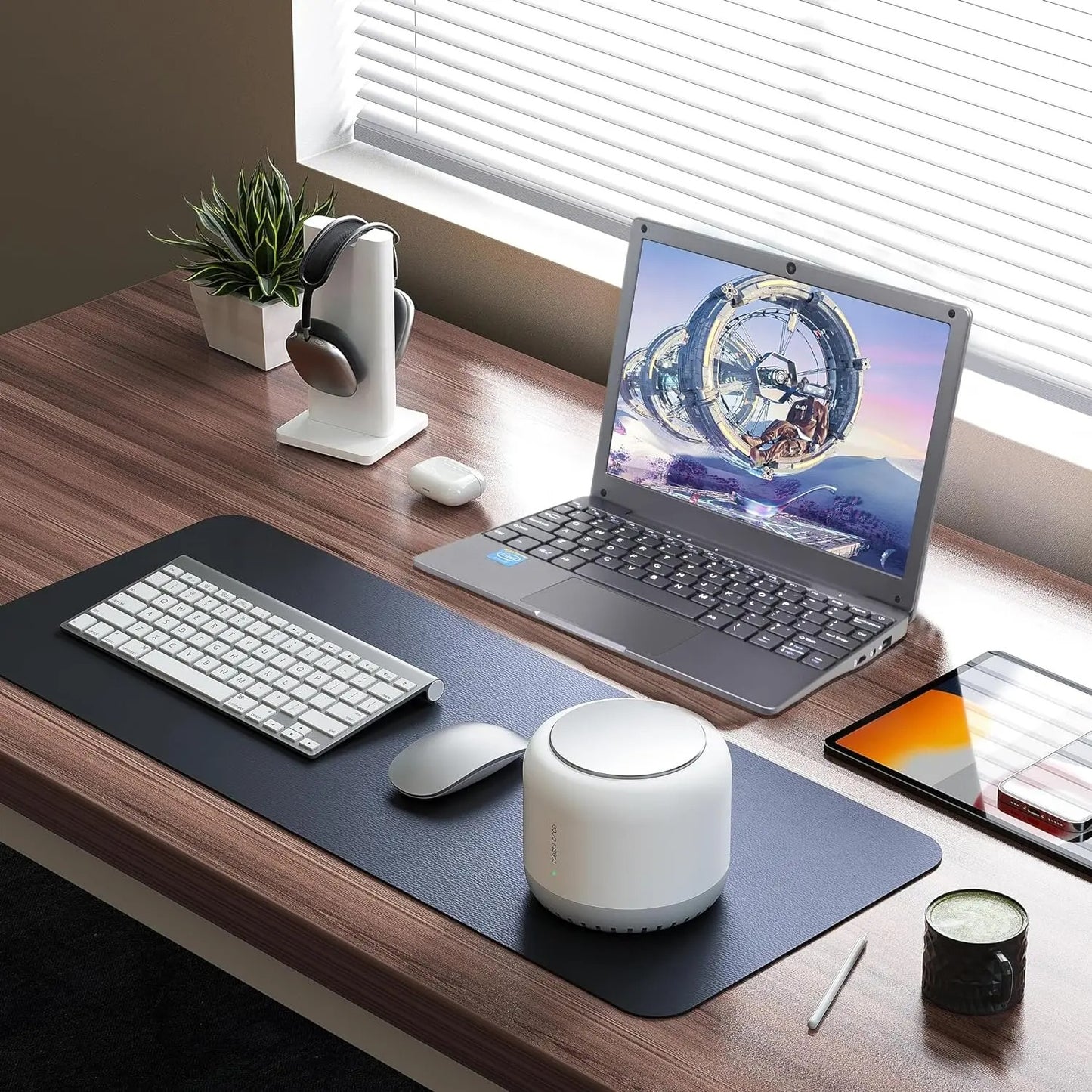 TOPOSH 10.1-inch Mini Laptop Celeron J4125 Quad Core 12G RAM